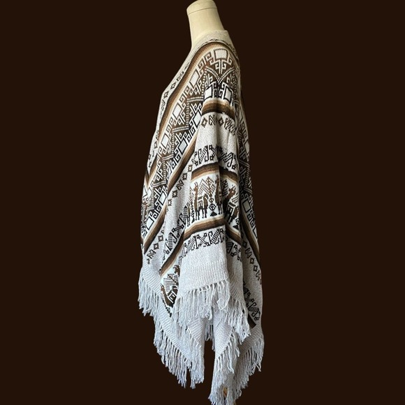 Tan Brown White Alpaca Knit Fringe Large Wrap Oversized Scarf Geometric Ethnic - Picture 3 of 6